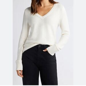 V Neck Sweater Large